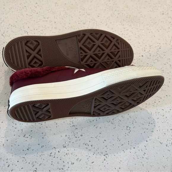 NIB Converse Size 5.5 One Star Oxford Sneakers Burgundy Maroon Fur - Picture 8 of 8